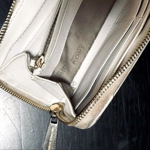 Michael Kors zipper fold wallet